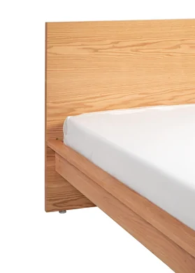 Colección IVANNA
Base de cama, alta, NATURAL encino rojo macizo.